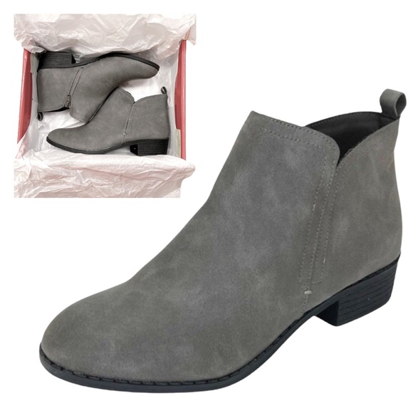 Sun + Stone Cadee Grey Ankle Booties 8.5M NIB - Picture 1 of 10